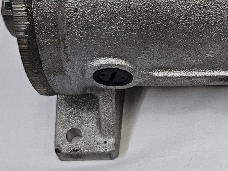 Tapon escobillas motor Raimondi Mastino 